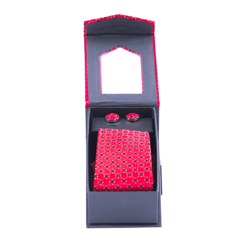 Imagine Set butoni, cravata si batista rosu cu model negru